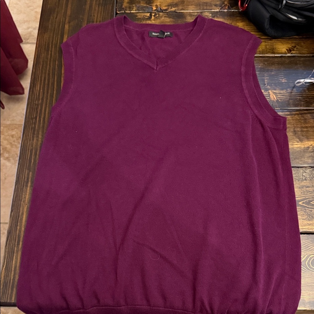 Banana Republic V-Neck Purple Sweater Vest